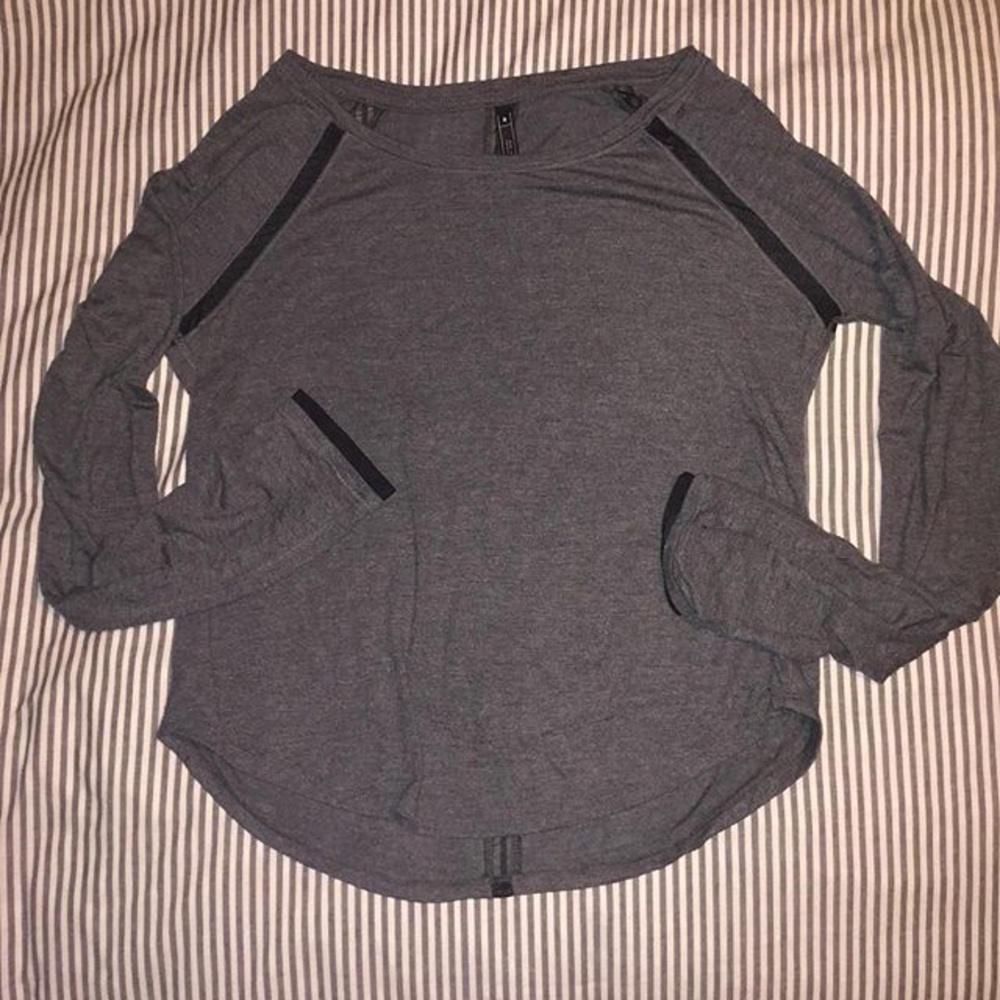 Long sleeve shirt